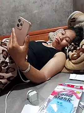 Maikha08 Live Chatraum
