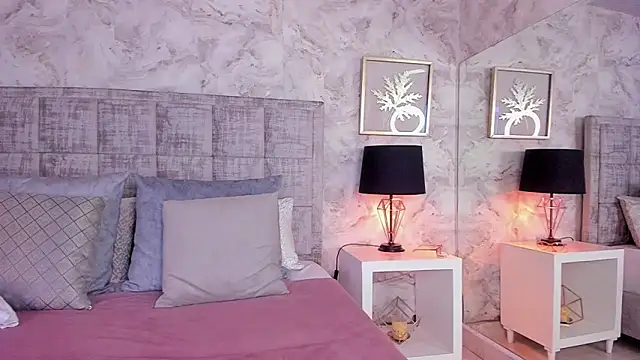 nathalymooree Live Chatraum