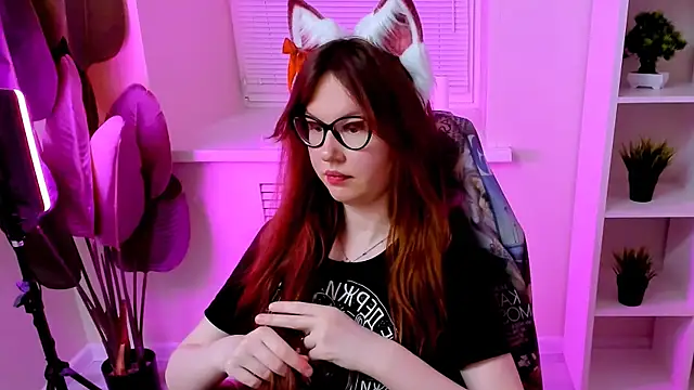 Živá chatovací místnost CarolGiggly