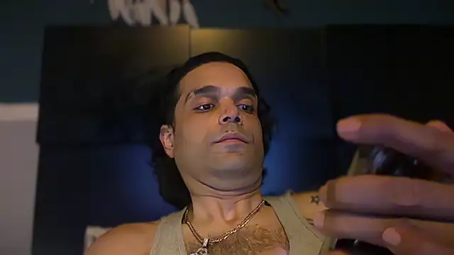 icebergslim281 Chat XXX in diretta