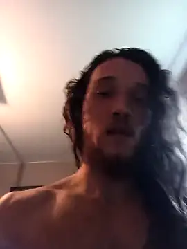 הופעת וובקאם של Lunatixss