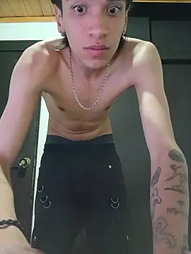 Chat XXX ao vivo de H3ll_B0Y_