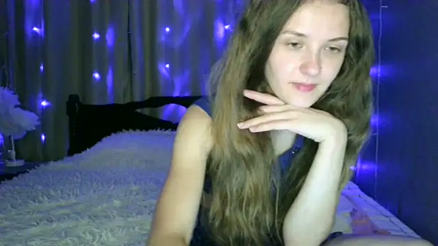 Sofi_Sun_Ray's Live Chat Room