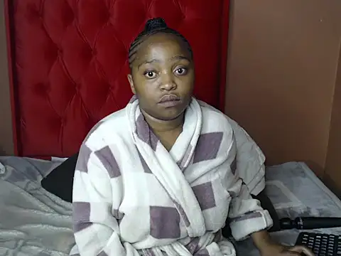 African_Busty's Live XXX Chat