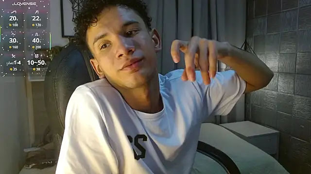 XXX chat uživo modela JDWhite18