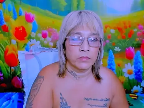 indianroxy Live XXX Chat