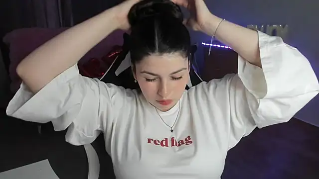 Chat XXX Live KisaModel