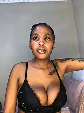 Nicole-Liam-'s Live XXX Chat