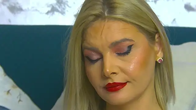 RissaRheys' Live XXX Chat