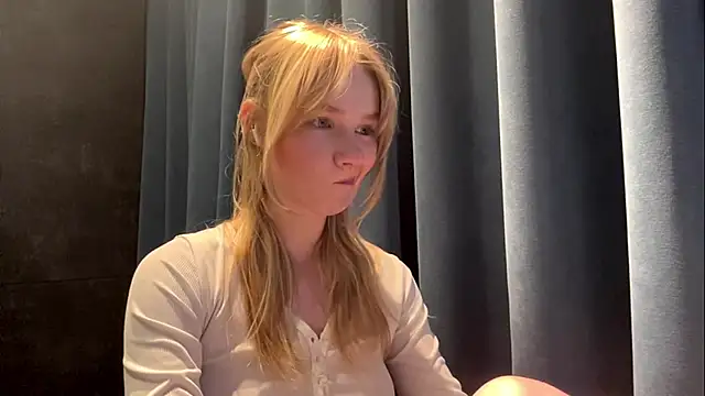 PlasaRima's Live XXX Chat