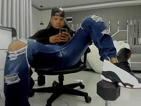 Chat XXX Live master_leather
