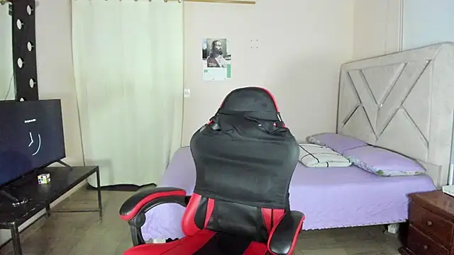 Toptony22's Live XXX Chat
