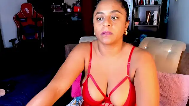 BellaKarla's Live XXX Chat