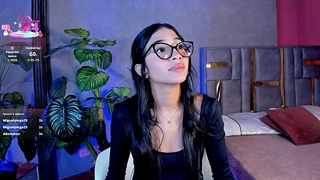 Chat XXX ao vivo de Tyla_Ks