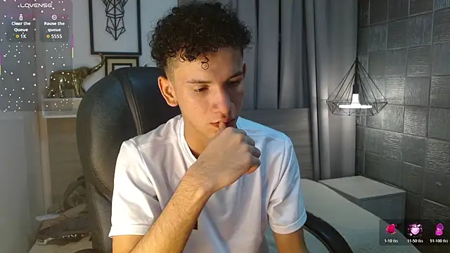 Chat +18 de JDWhite18 ao vivo