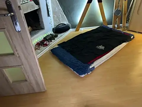 gabondKinky Webcamshow