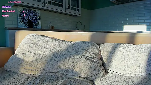 UWU_flower's Live XXX Chat