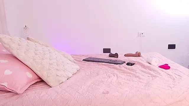 alanarose18's Live XXX Chat