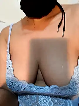 Rouda_love26's Webcam Show