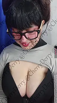 CherryDerry's Live XXX Chat