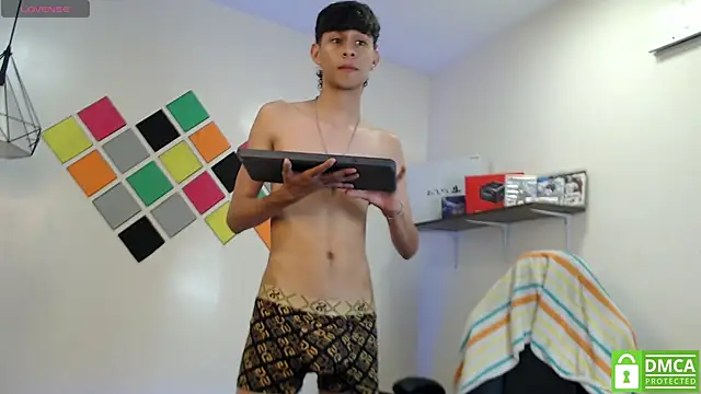 DraxBlade09 live XXX chat
