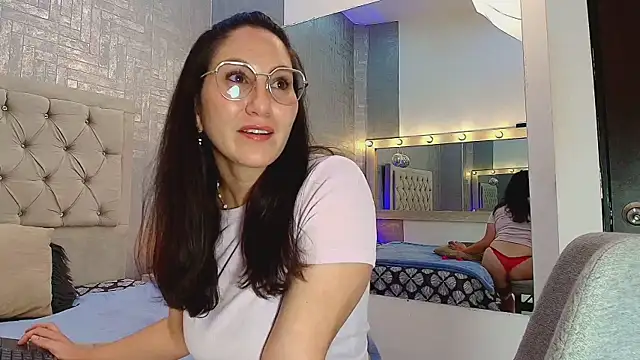 Živá chatovací místnost Antonella_Saa