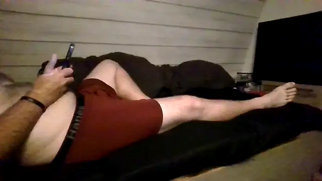 ThisGuy42o's Live XXX Chat