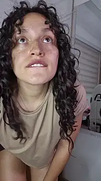 MeganDolll: απευθείας συνομιλία ΧΧΧ