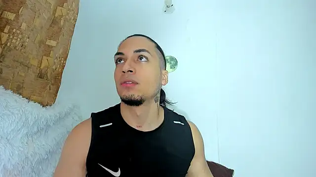 magic_mike_26 现场XXX聊天
