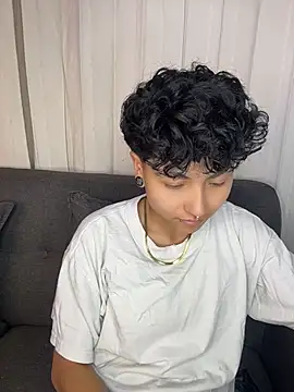 ian_mathias_ Live XXX-chat