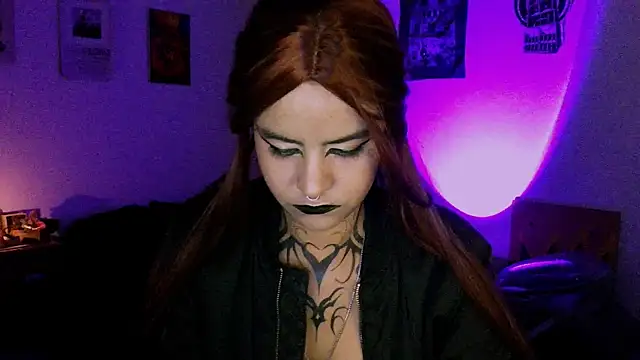 צ'אט XXX בשידור חי של alex_one888