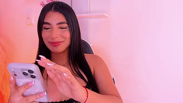 Chat XXX ao vivo de IsabelleFoxx_