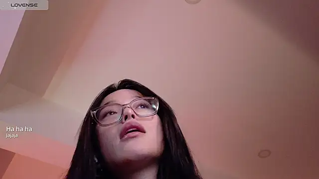 vangie_'s Live XXX Chat
