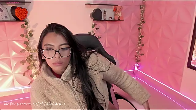 NattGomez's Live XXX Chat