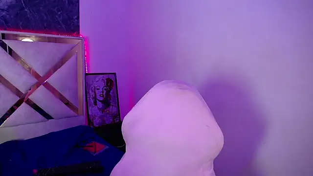 Chat +18 de sweetbloomcs ao vivo
