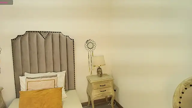 violeta_gomez_5's Live XXX Chat