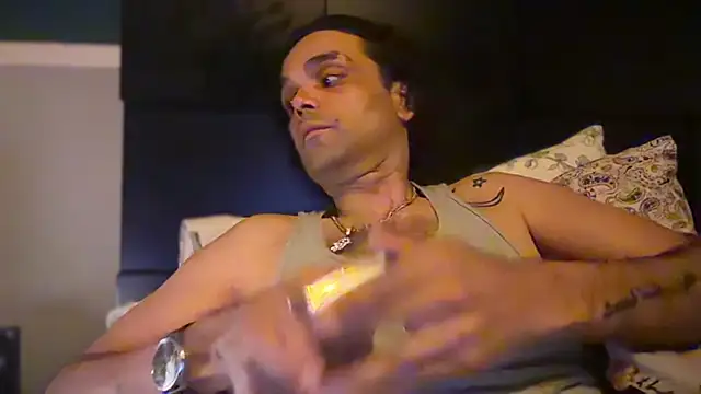 icebergslim281 élő XXX-chatje