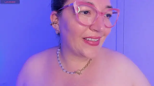 Naty_Mature_'s Live XXX Chat