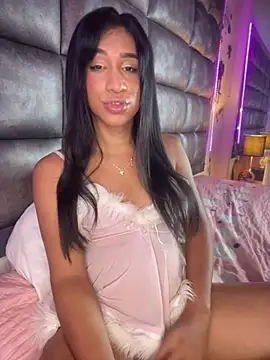 Ashly_Miller élő XXX-chatje