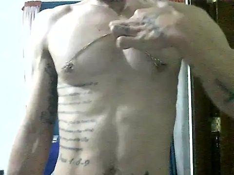 thomas2wood Chat XXX in diretta