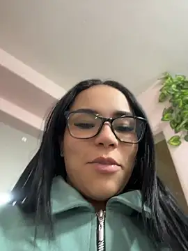 Chat XXX ao vivo de Naatalia