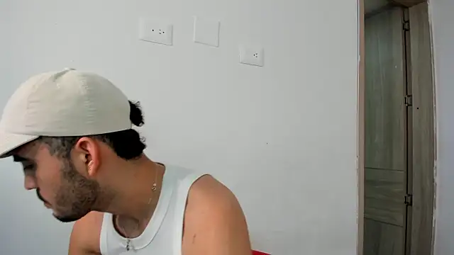 Chat XXX ao vivo de Spaceboyss18