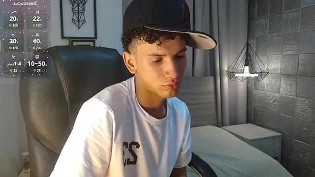 JDWhite18 Chat XXX in diretta
