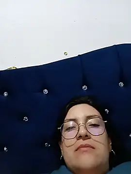 Онлайн чат XXX princessbella93