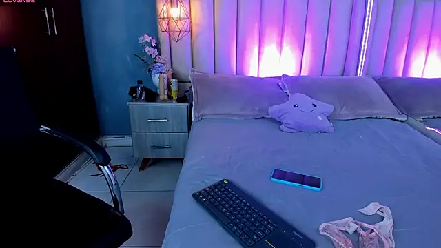 Živý XXX chat Charlothe_01