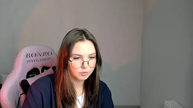 Chatroom XXX en direct de Regina_cute_