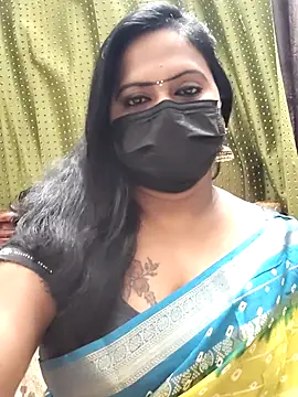 Meera_mia 现场XXX聊天