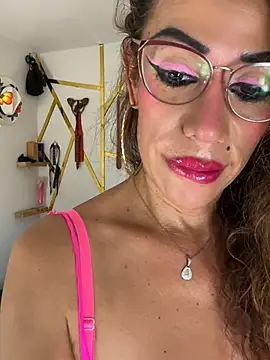 دردشة YOURSDEBORA الجنسية المباشرة
