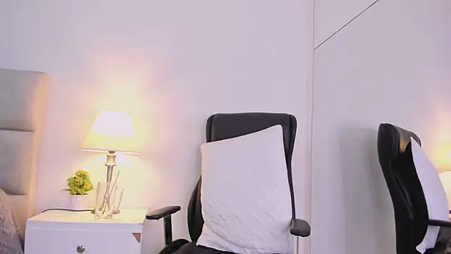 Chriss_Diamond 라이브 XXX 채팅