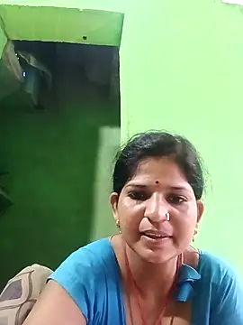 Joohi_Chawla143's Live XXX Chat